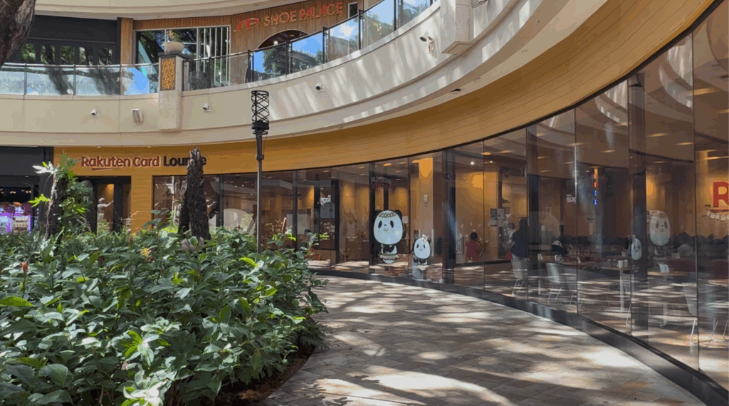 楽天カードラウンジ ワイキキ